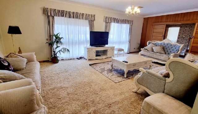 Spacious Holiday Home - Waikerie