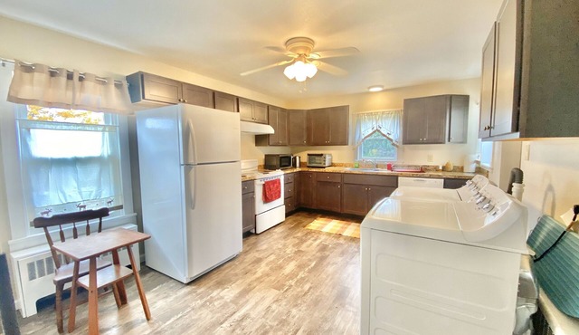 Spacious Home 1Minute Walk to Geisinger Hospital