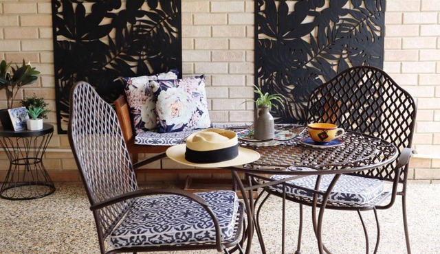 Spacious Home 5 mins to Mooloolaba Beach