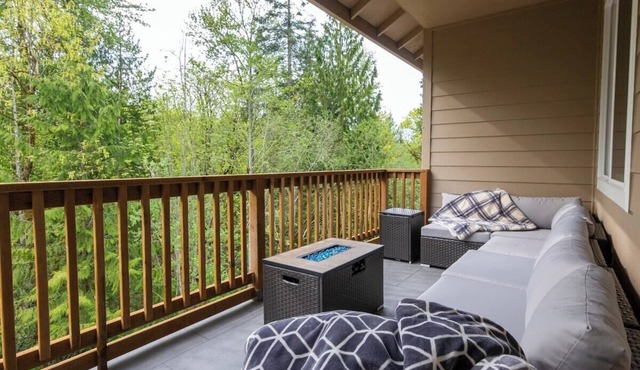 Spacious home and lower level condo with outside entrance.