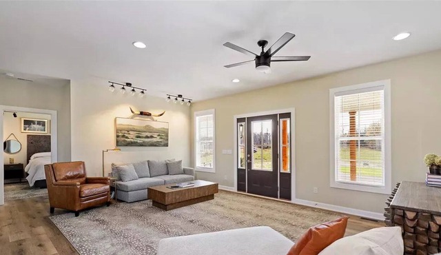 Spacious home close to Mammoth Cave NP!