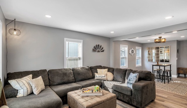 Spacious Home for 16 by Kings Island, Tennis, Spooky Nook