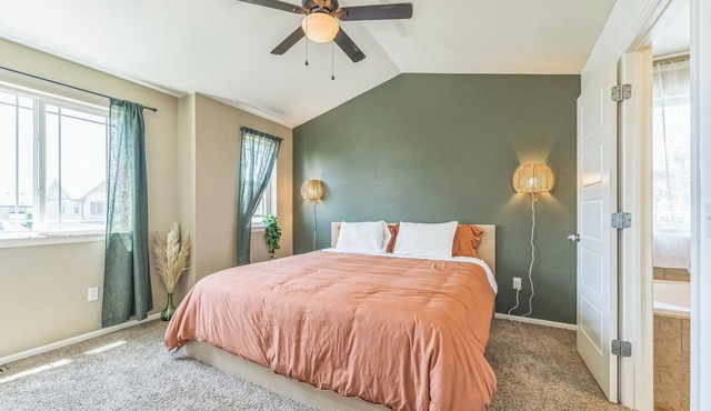 Spacious Home for Families + Near Denver