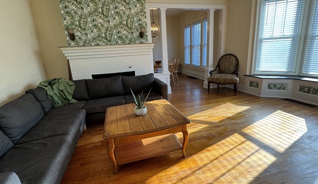 Spacious home for family fun Central Oneonta minutes from Allstar Village