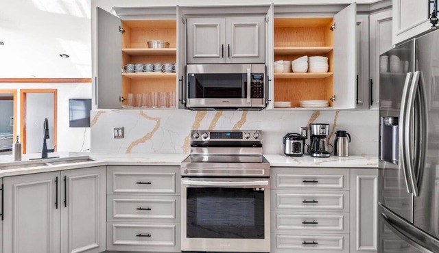 Spacious home for the whole family in Boca Raton. 10 min from the beach!