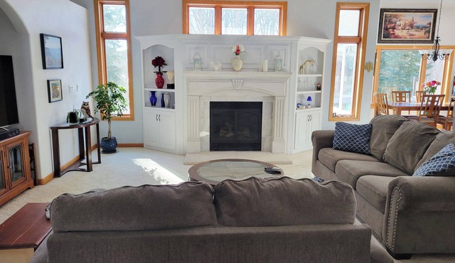 Spacious Home for the NFL Draft