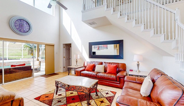 Spacious home in a great neighborhood with enclosed pool & AC - dog-friendly
