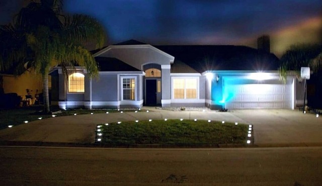 Spacious home, in a quiet neighborhood near LEGOLAND®-just a 12-minute drive