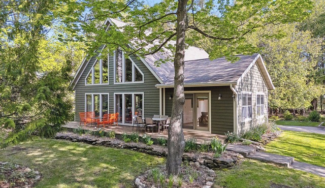 Spacious Home in Fish Creek | Peloton + Walk to Shops + Close to State Park