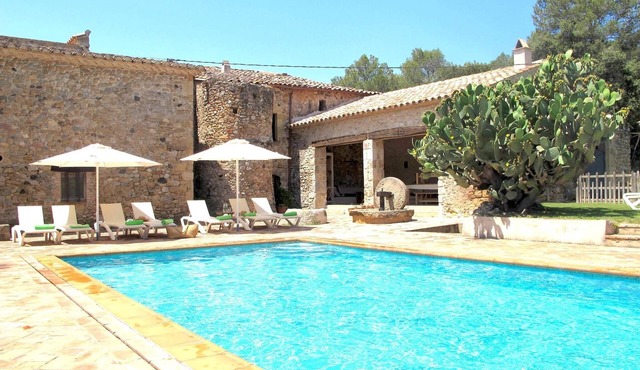 Spacious Home in Navata