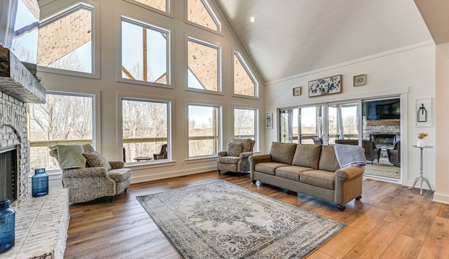 Spacious Home in Paradise Grove Nolin Lake!