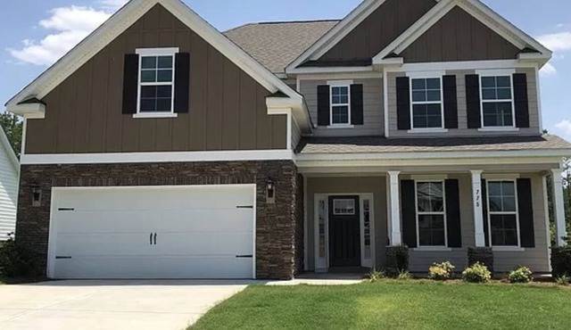 Spacious home in the Augusta area 🏠