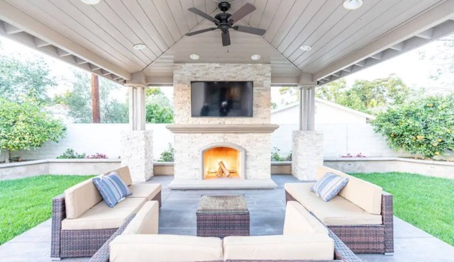 Spacious home in the heart of OC