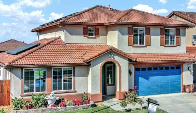 Spacious Home near Napa Valley