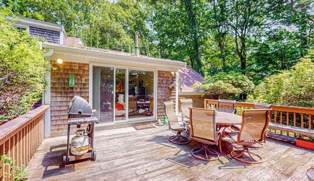 Spacious home near the beach with deck, W/D, AC, & central location