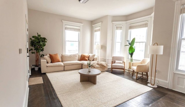 Spacious Home Near NYC&Metlife w private parking