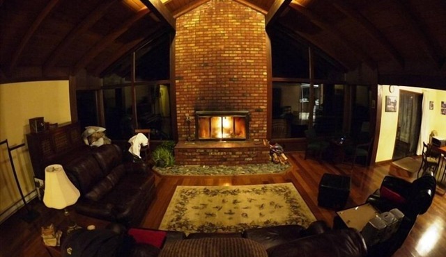 Spacious Home on the Bogachiel River, Easy Access to Olympics