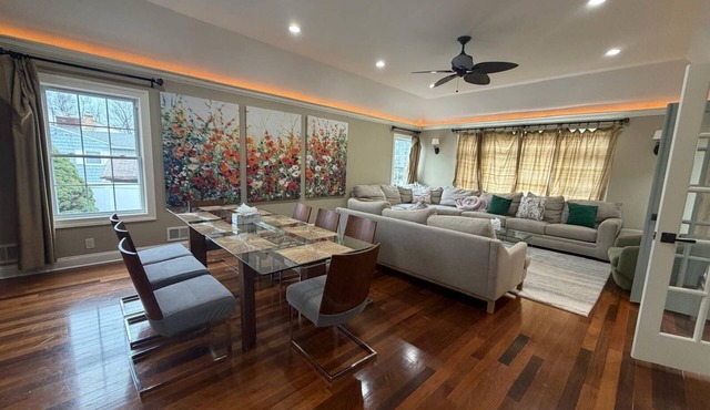 Spacious Home w/In-Law Ste. Walk To Rutgers & MCMC