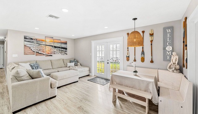 Spacious Home w/Private BBQ Backyard Oasis, Bikes & Games – Walk to the Beach!