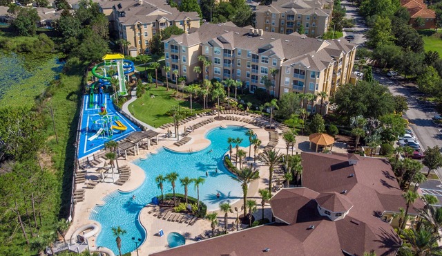 Spacious Home W/private Pool/spa & Free Waterpark!