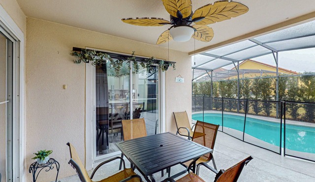 Spacious home with themed bedrooms, private pool, spa and enclosed patio