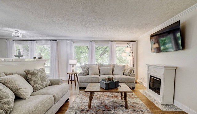 Spacious home with basement. City park steps away. Cleaning fee included.