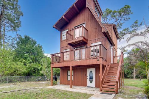 Spacious Home with Yard and Patio in Lehigh Acres
