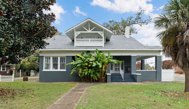 Spacious Homey Stay w/Games, Gym, Near Downtown