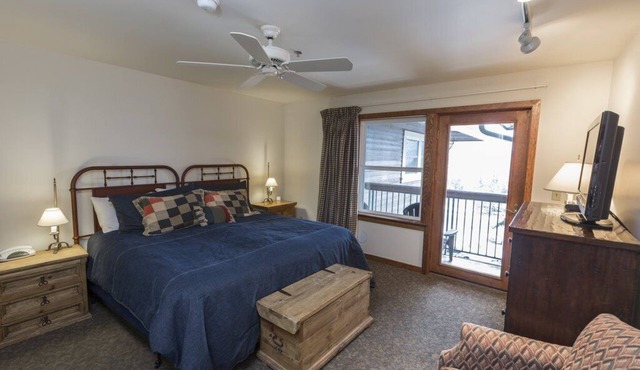 Spacious Hotel-Style Room with Valley Views