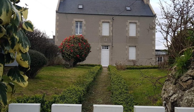 Spacious house 800m from the beach