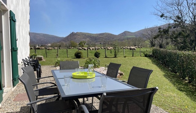 Spacious house close to mountains and beaches