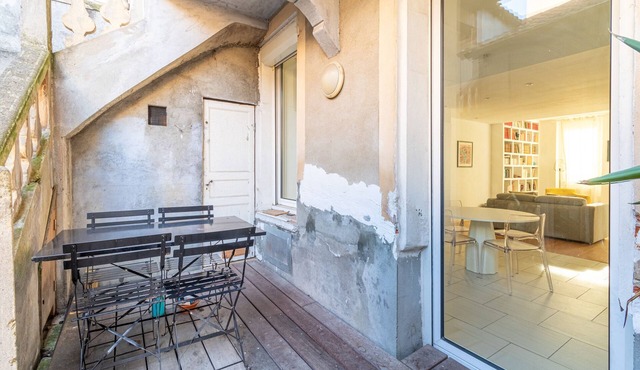 Spacious house - close to center