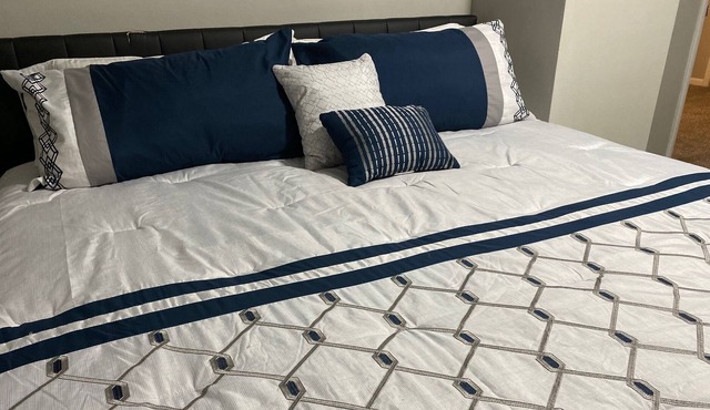 Spacious house in a cul-de-sac. centrally located