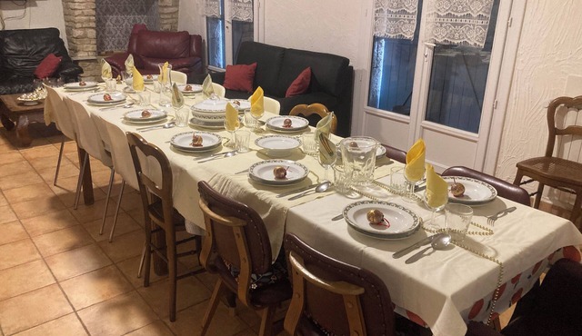 Spacious house in a peaceful setting between Ardèche and Provence in Goudargues