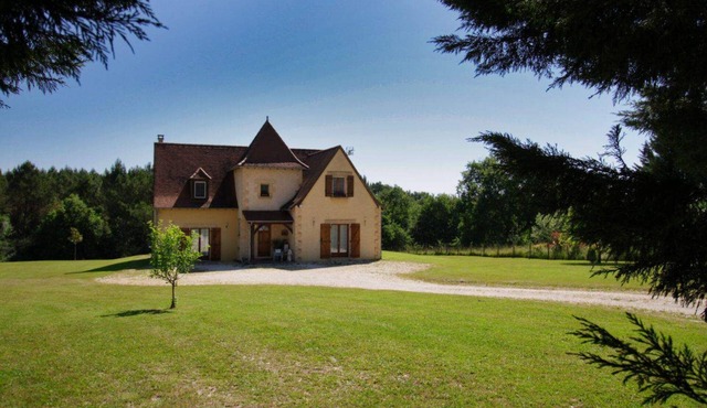 Spacious house in a Périgord village