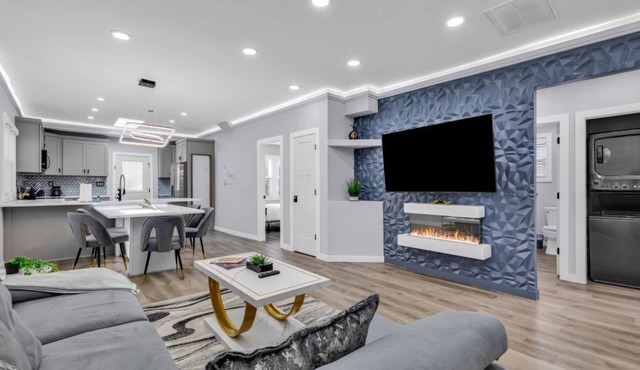 Spacious House in Charlotte Close to NoDa District