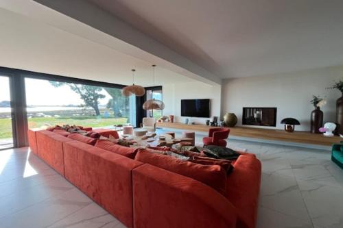 Spacious house in Séné for an ideal stay