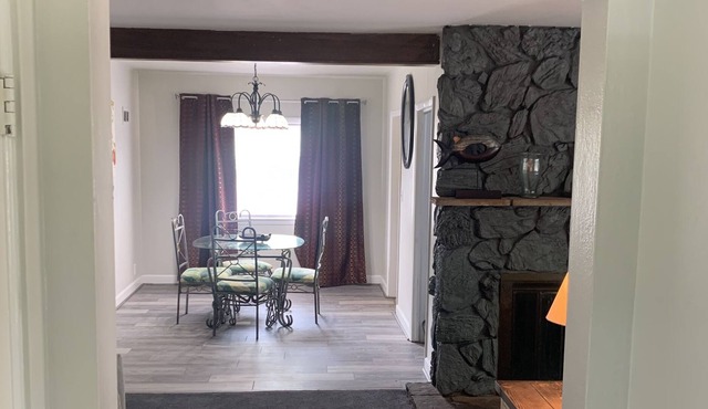 Spacious house located near Bradley university and downtown