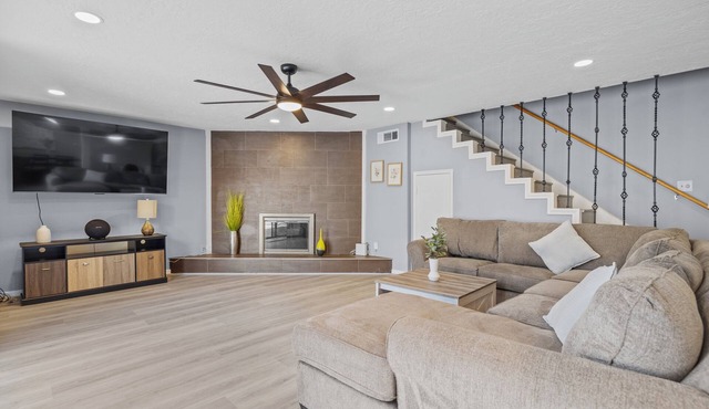 Spacious House near Chinatown & City Centre Houston