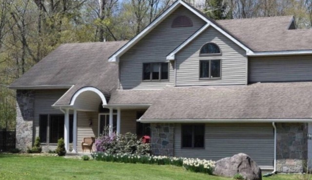 Spacious House near Lake and Snowmobile Trails