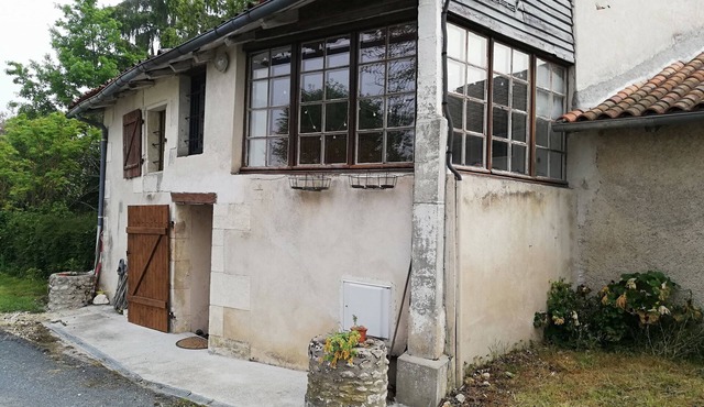 spacious house with garden above ground pool in small, quiet hamlet