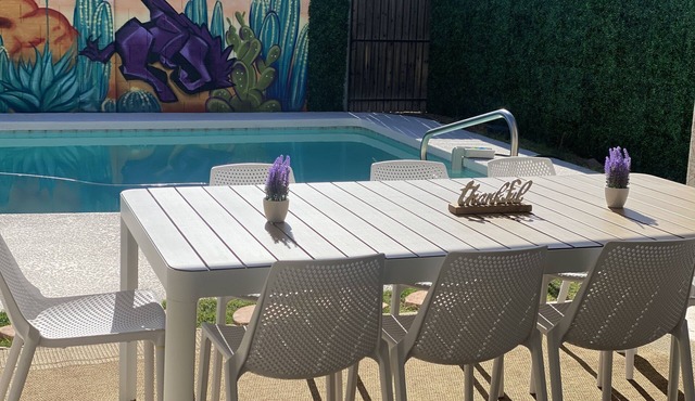 Spacious house with heated pool near Old Town, ASU, Papago Pk, Walk/Bike Canals