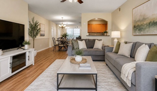 Spacious Houston Furnished Condo Near NRG and Medica for Extended Stays