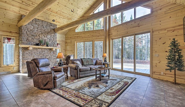 Spacious Hurley Home w/Game Room Near Lakes