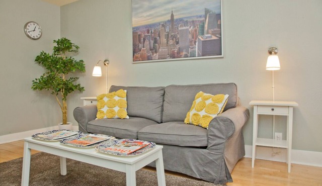 Spacious Hyde Park Guest House