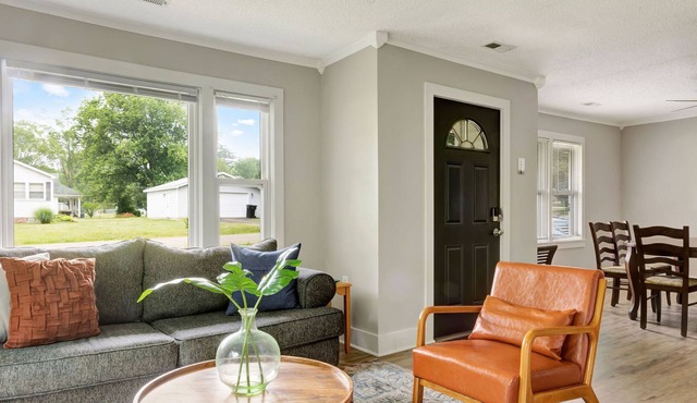 Spacious Ironton Home w/ Fire Pit & Large Fenced in Backyard | Near State Parks