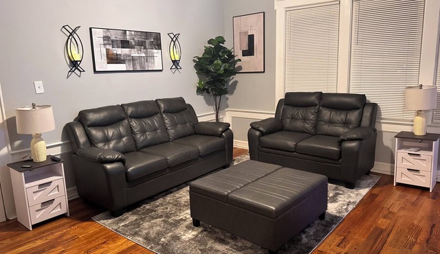 Spacious King Ensuite with Bright Sunroom and Coffee Bar