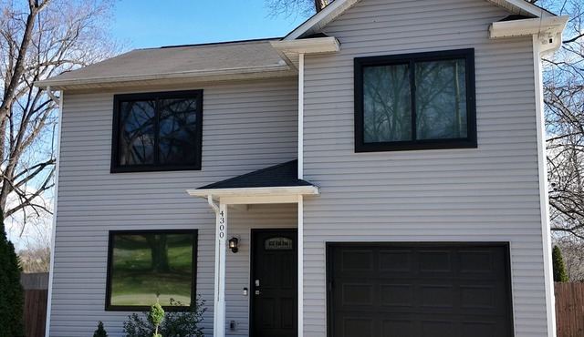 Spacious Knoxville Retreat, Sleeps 7, Fire Pit