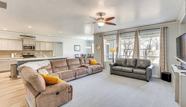 Spacious Kuna Family Home: Close to Parks!