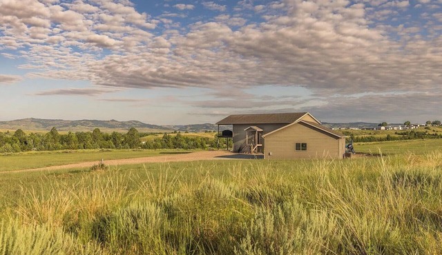 Spacious Lake House!
